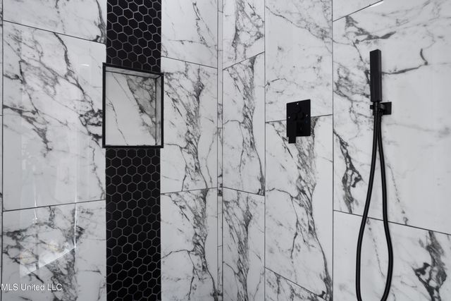 1781 Granhurst Drive, Gautier, MS 39553