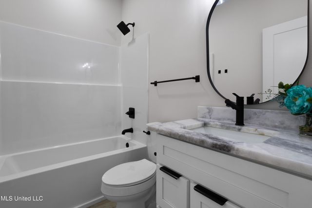 1781 Granhurst Drive, Gautier, MS 39553