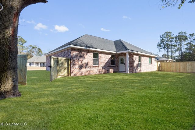 1781 Granhurst Drive, Gautier, MS 39553