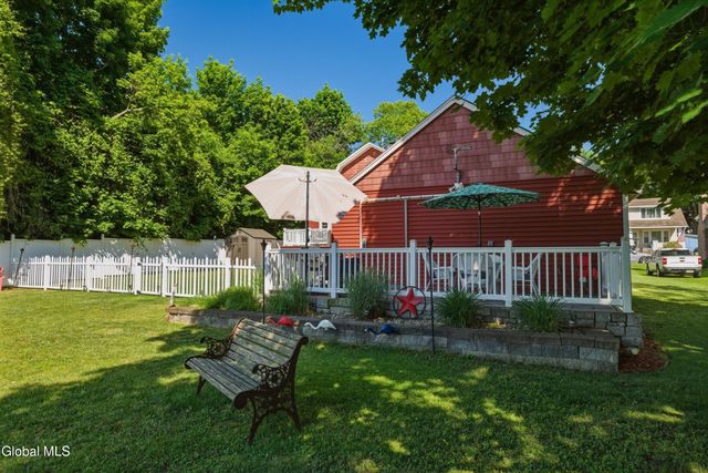 74 N Hudson Street, Schaghticoke, NY 12118
