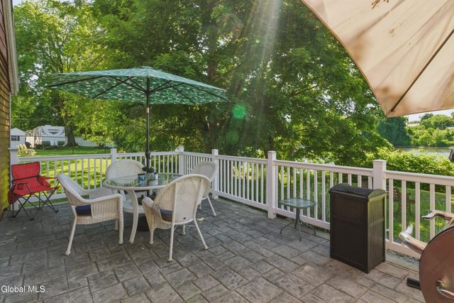 74 N Hudson Street, Schaghticoke, NY 12118