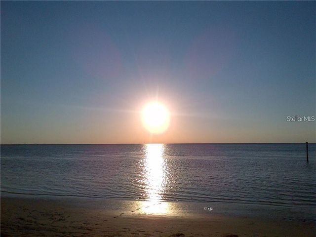 6518 SAND SHORE LANE, New Port Richey, FL 34652