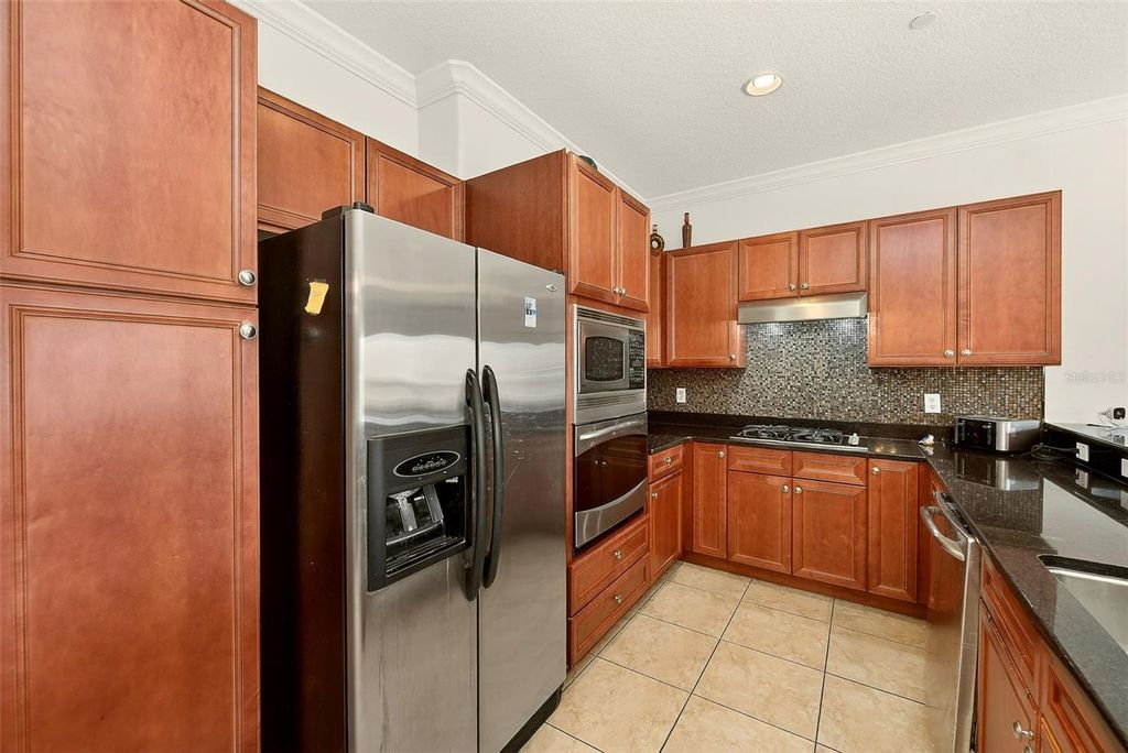 Image 11 of property listing at 6518 SAND SHORE LANE, New Port Richey, FL 34652