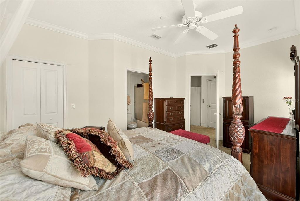 Image 39 of property listing at 6518 SAND SHORE LANE, New Port Richey, FL 34652