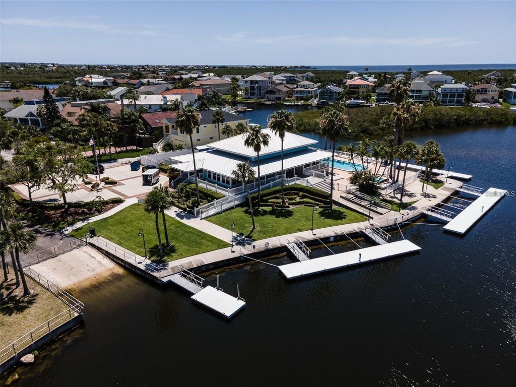 Image 52 of property listing at 6518 SAND SHORE LANE, New Port Richey, FL 34652