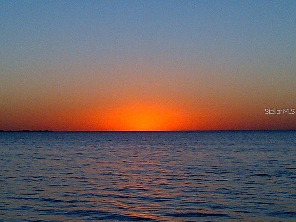 Image 70 of property listing at 6518 SAND SHORE LANE, New Port Richey, FL 34652