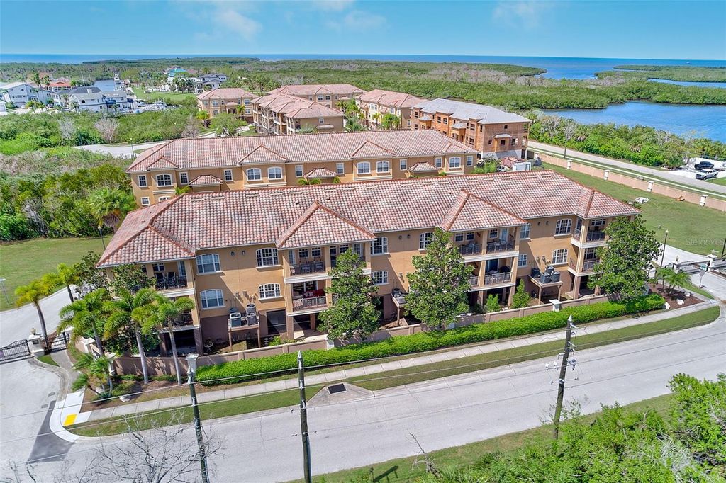 Image 78 of property listing at 6518 SAND SHORE LANE, New Port Richey, FL 34652