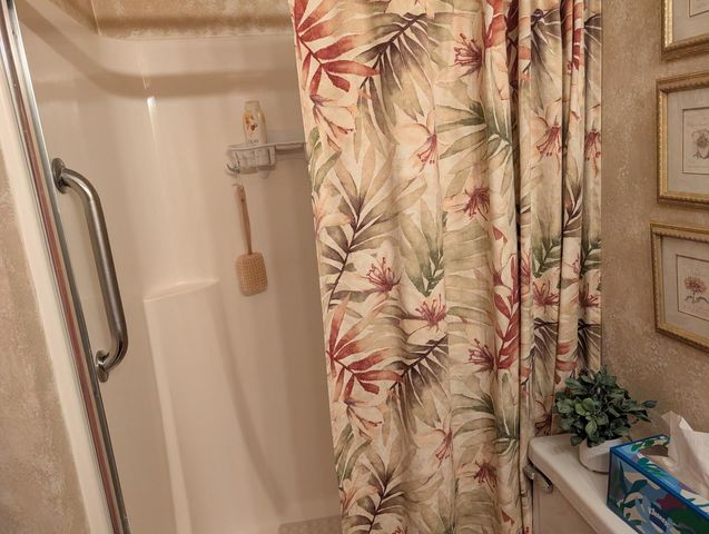 1424 Woodbridge Road 2H, Joliet, IL 60436