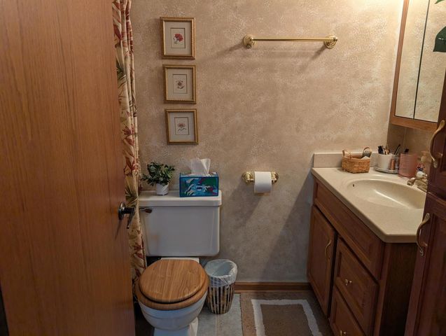 1424 Woodbridge Road 2H, Joliet, IL 60436