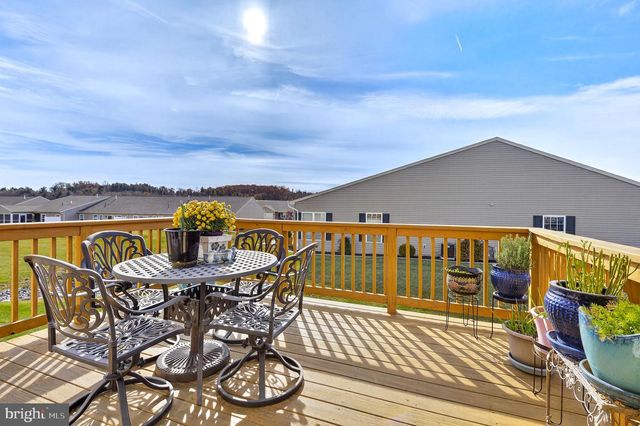 227 JUTLAND WAY, Red Lion, PA 17356