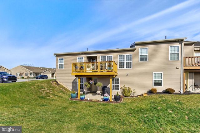 227 JUTLAND WAY, Red Lion, PA 17356