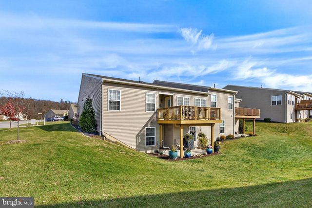 227 JUTLAND WAY, Red Lion, PA 17356