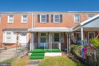 724 MIDDLESEX, Essex, MD 21221