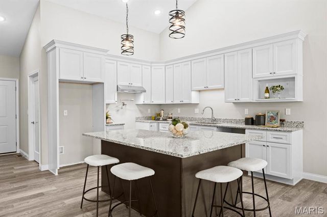 513 Ingleside Lane, O'fallon, IL 62269