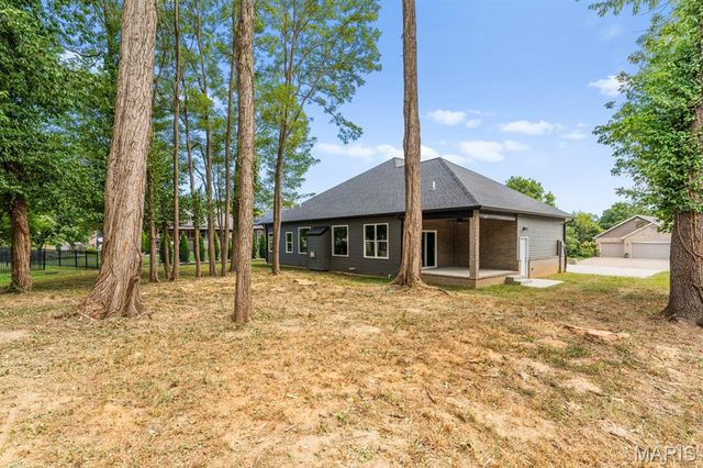 513 Ingleside Lane, O'fallon, IL 62269