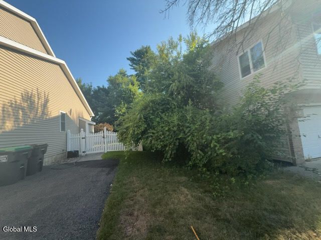 15 White Birch Court, Rotterdam, NY 12306