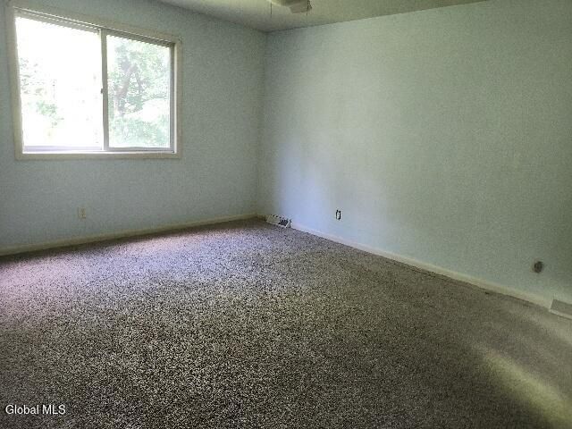 15 White Birch Court, Rotterdam, NY 12306