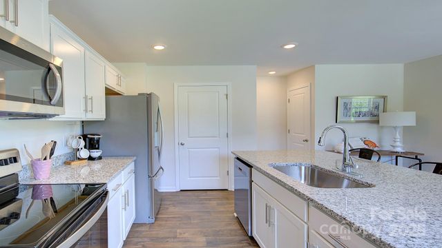 23 Callie River Court, Clyde, NC 28721