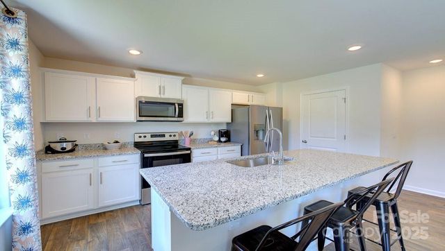 23 Callie River Court, Clyde, NC 28721