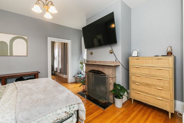 171 Lowell St, Peabody, MA 01960