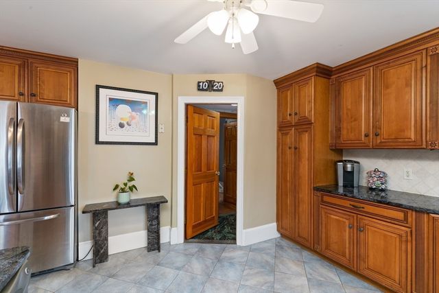171 Lowell St, Peabody, MA 01960