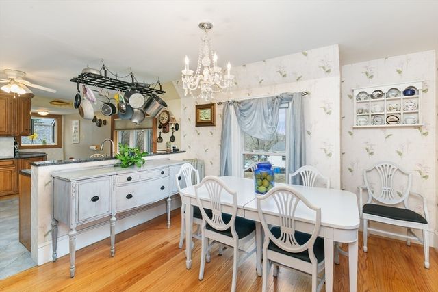 171 Lowell St, Peabody, MA 01960