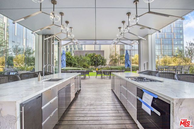 877 Francisco Street 1506, Los Angeles, CA 90017
