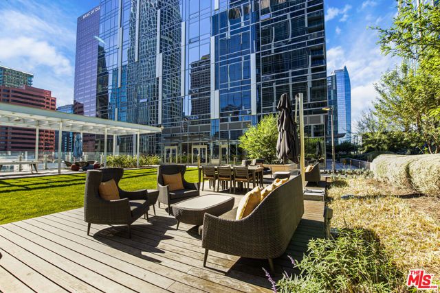 877 Francisco Street 1506, Los Angeles, CA 90017