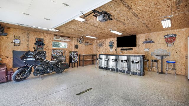 25712 S Mccorkle Avenue, Monee, IL 60449