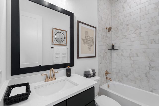 111 Blue River Trail, Rosenberg, TX 77471