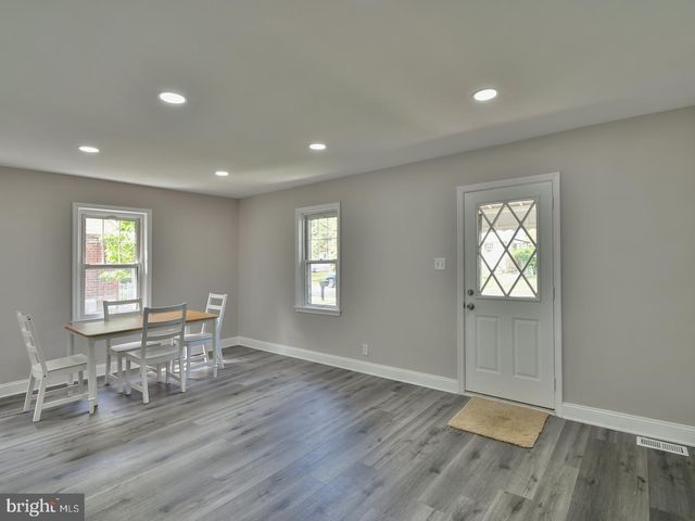 19 PELCZAR AVE, Baltimore, MD 21221