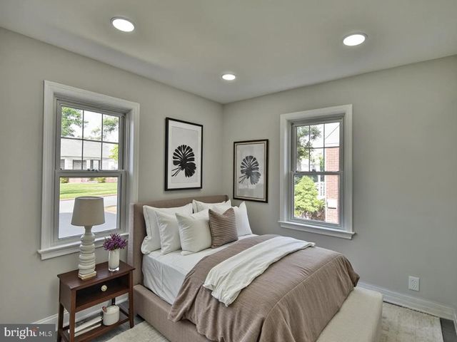 19 PELCZAR AVE, Baltimore, MD 21221