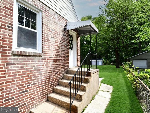 19 PELCZAR AVE, Baltimore, MD 21221