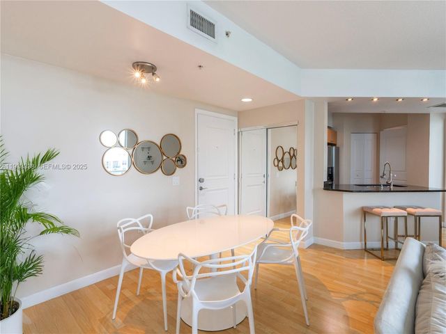 480 NE 30th St 1103, Miami, FL 33137