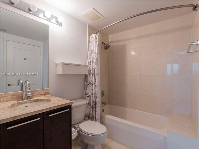 480 NE 30th St 1103, Miami, FL 33137