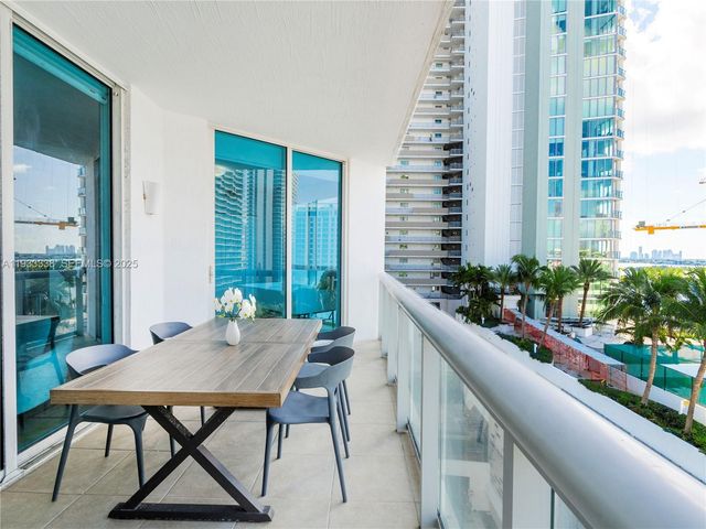 480 NE 30th St 1103, Miami, FL 33137