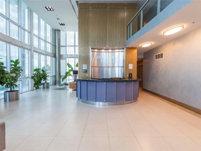 480 NE 30th St 1103, Miami, FL 33137