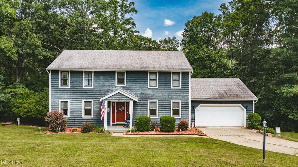 151 Granada Circle, Parkersburg, WV 26101