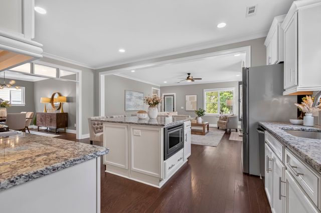 4001 Ryecroft Ln, Franklin, TN 37064