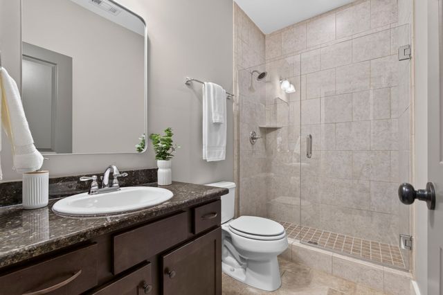4001 Ryecroft Ln, Franklin, TN 37064
