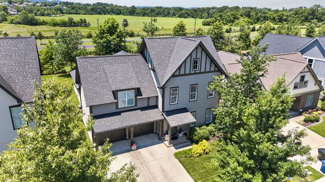 4001 Ryecroft Ln, Franklin, TN 37064