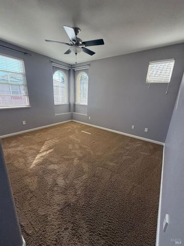 130 Refosco Ct, Vacaville, CA 95687