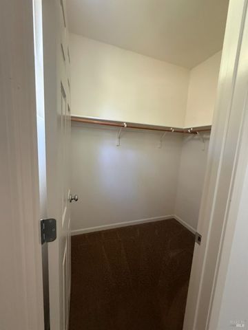 130 Refosco Ct, Vacaville, CA 95687