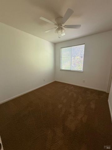 130 Refosco Ct, Vacaville, CA 95687