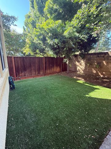 130 Refosco Ct, Vacaville, CA 95687