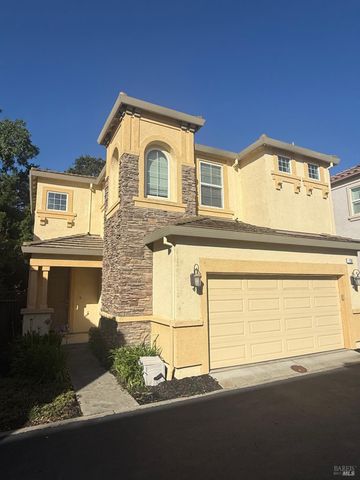 130 Refosco Ct, Vacaville, CA 95687