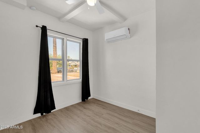 325 N 17TH Drive, Phoenix, AZ 85007