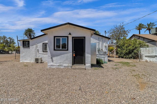 325 N 17TH Drive, Phoenix, AZ 85007