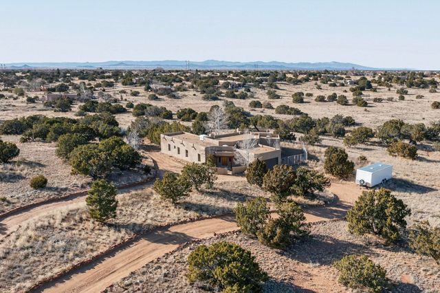 275 Avenida Eldorado, Santa Fe, NM 87508