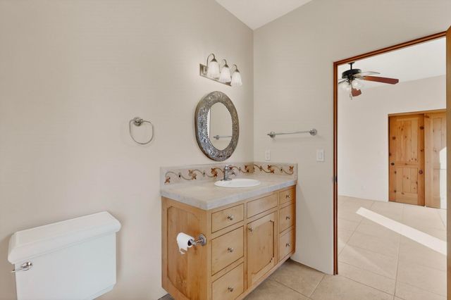 275 Avenida Eldorado, Santa Fe, NM 87508